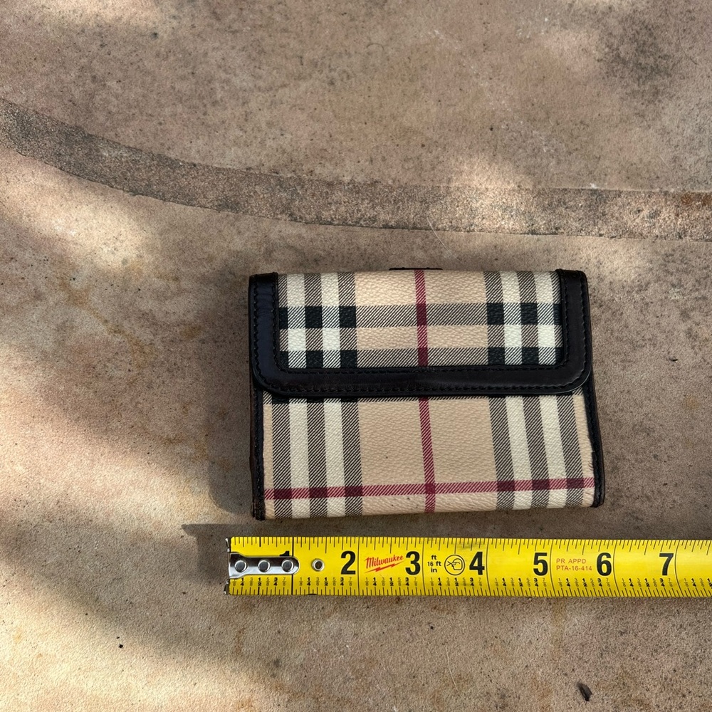 Burberry Beige/Brown Haymarket Check Coated Canvas And Leather Trifold Wallet